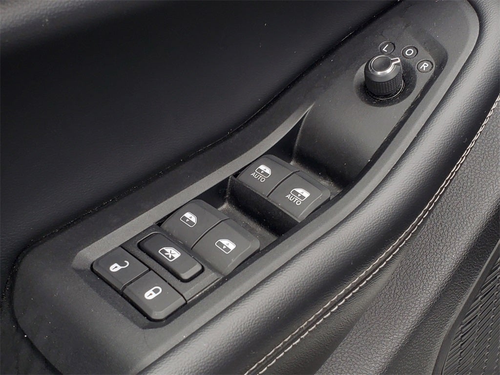 2024 Jeep Grand Cherokee L Altitude 4x4