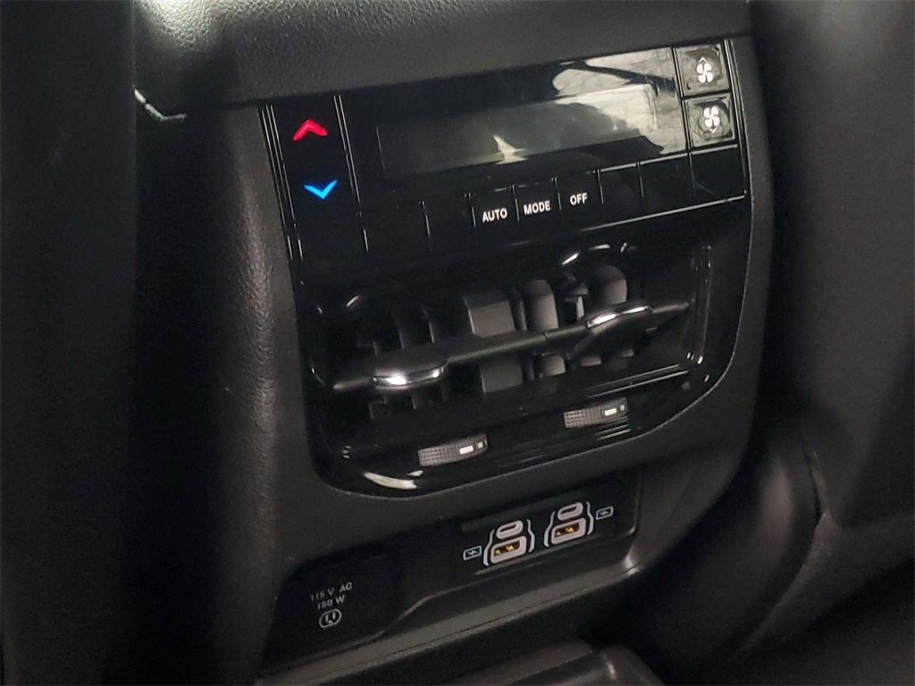 2024 Jeep Grand Cherokee L Altitude X 4x4