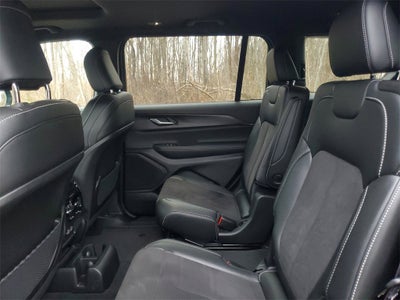 2024 Jeep Grand Cherokee L Altitude X 4x4