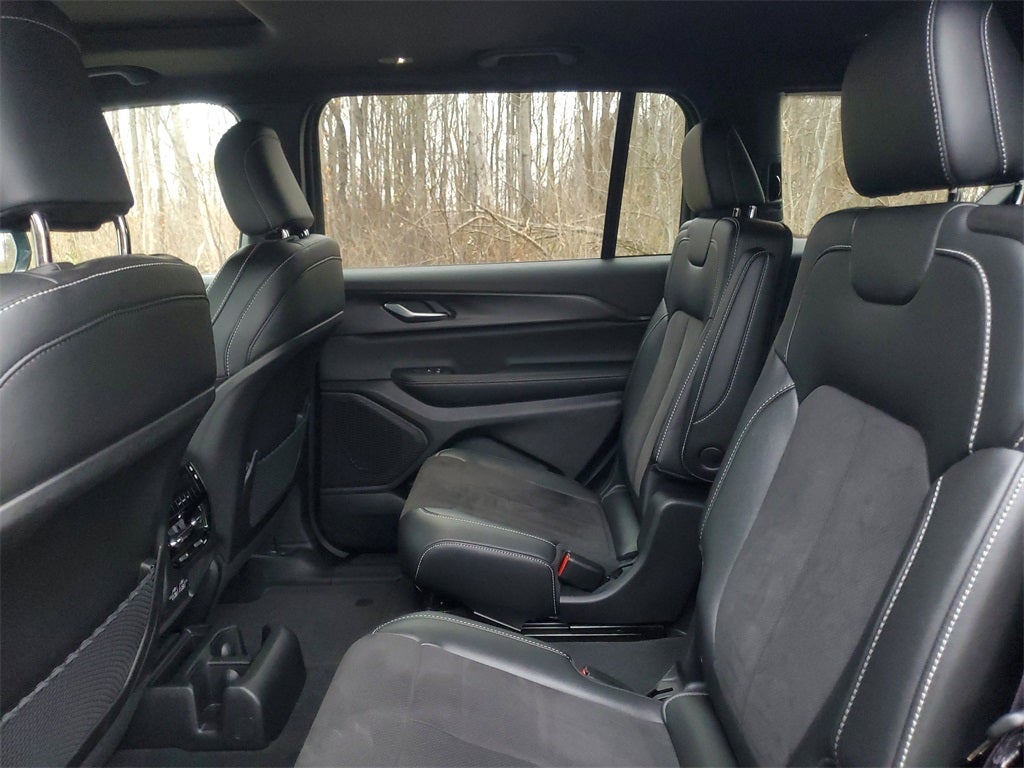 2024 Jeep Grand Cherokee L Altitude X 4x4