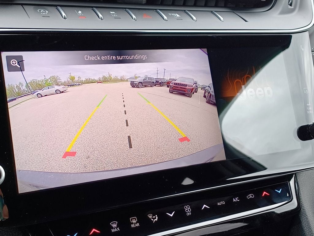 2026 Jeep Grand Cherokee GRAND CHEROKEE L LAREDO ALTITUDE 4X4