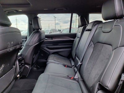 2026 Jeep Grand Cherokee GRAND CHEROKEE L LAREDO ALTITUDE 4X4