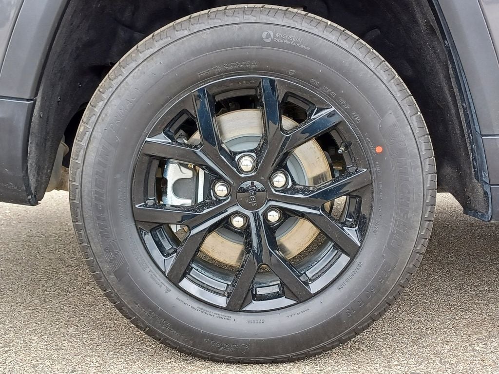 2026 Jeep Grand Cherokee GRAND CHEROKEE L LAREDO ALTITUDE 4X4