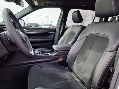 2026 Jeep Grand Cherokee GRAND CHEROKEE L LAREDO ALTITUDE 4X4