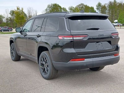2026 Jeep Grand Cherokee GRAND CHEROKEE L LAREDO ALTITUDE 4X4