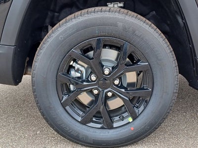 2026 Jeep Grand Cherokee GRAND CHEROKEE L LAREDO ALTITUDE 4X4