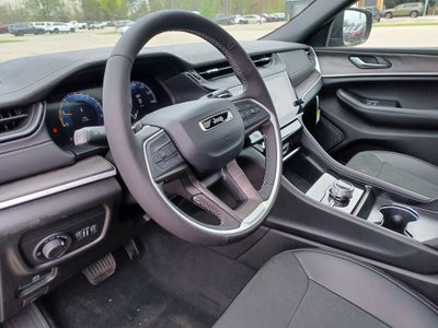 2026 Jeep Grand Cherokee GRAND CHEROKEE L LAREDO ALTITUDE 4X4