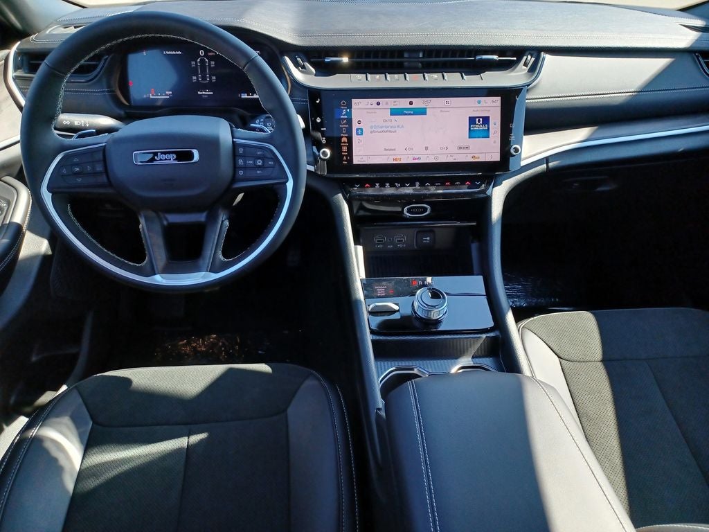 2026 Jeep Grand Cherokee GRAND CHEROKEE L LAREDO ALTITUDE 4X4