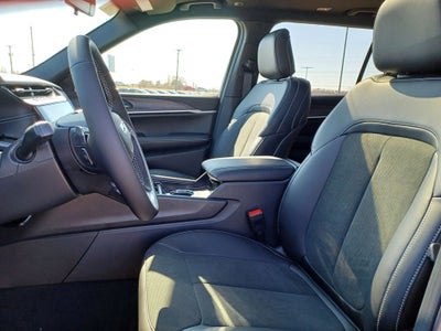 2026 Jeep Grand Cherokee GRAND CHEROKEE L LAREDO ALTITUDE 4X4