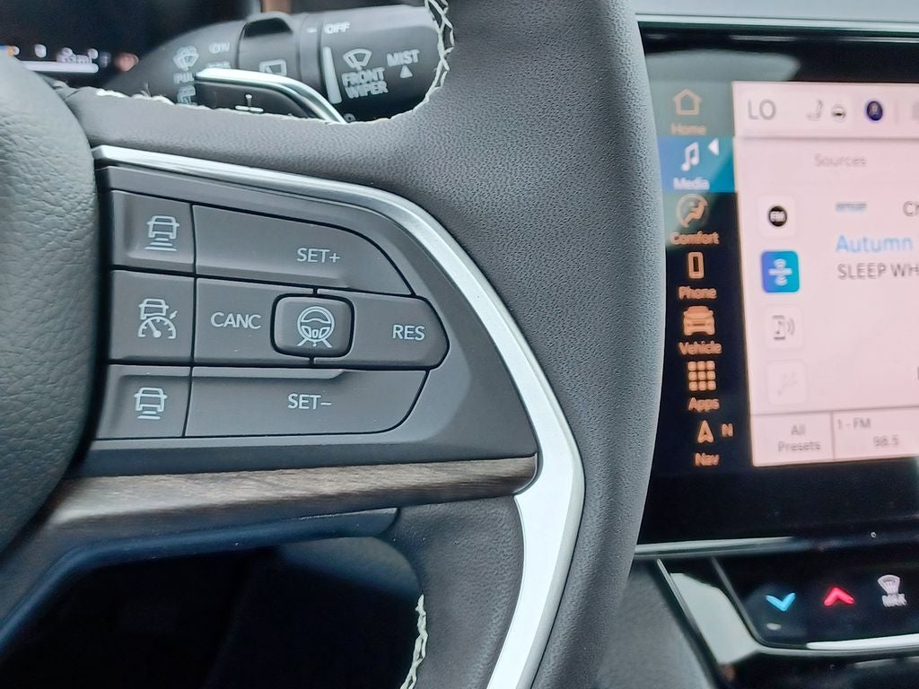 2026 Jeep Grand Cherokee GRAND CHEROKEE L LAREDO ALTITUDE 4X4