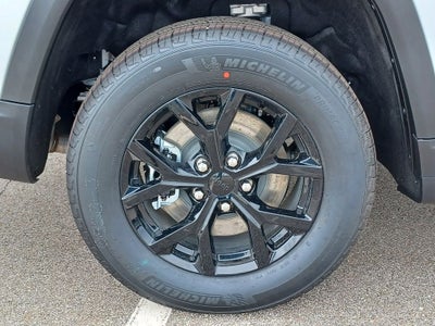 2026 Jeep Grand Cherokee GRAND CHEROKEE L LAREDO ALTITUDE 4X4