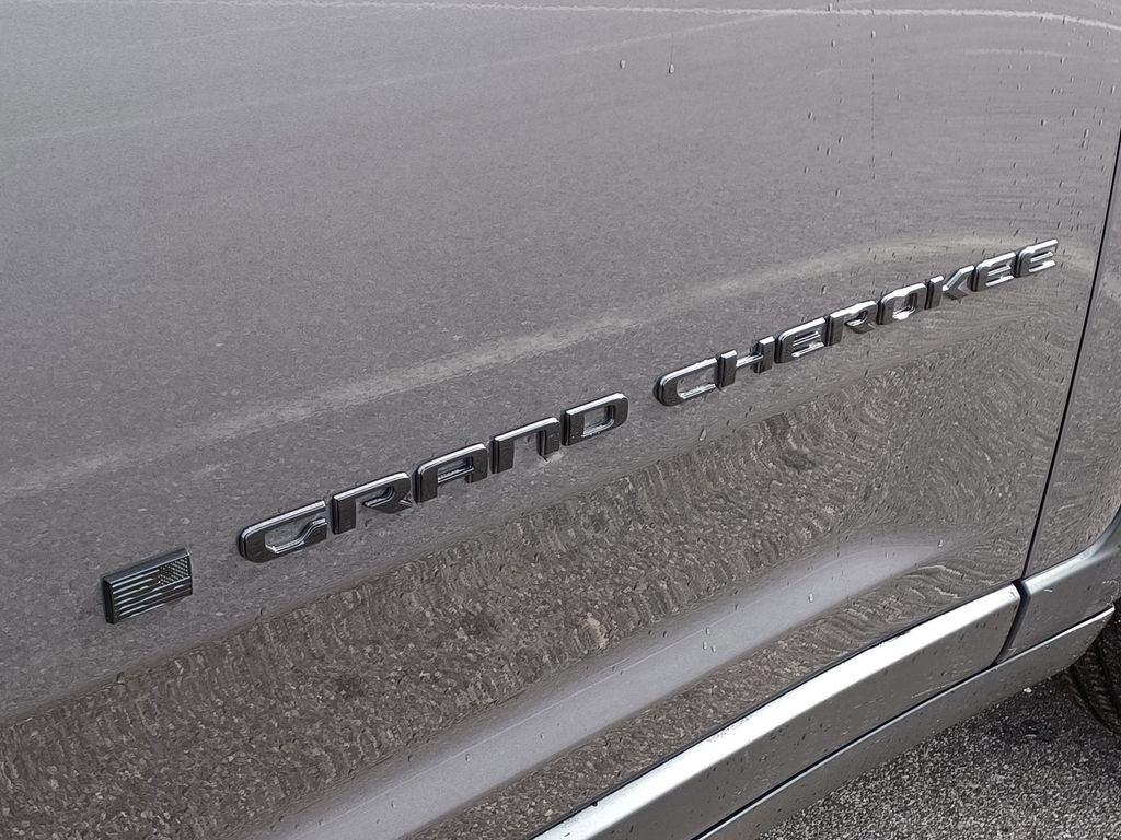 2026 Jeep Grand Cherokee GRAND CHEROKEE L LAREDO ALTITUDE 4X4