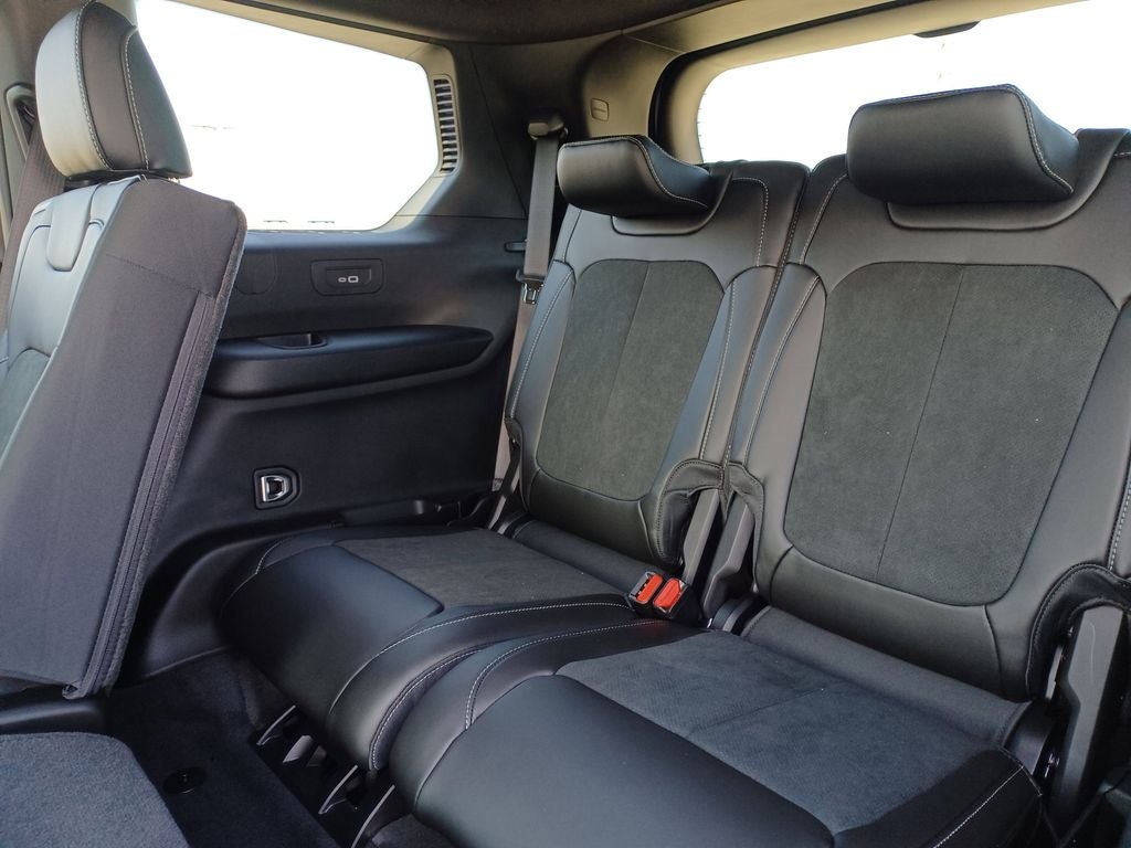 2026 Jeep Grand Cherokee GRAND CHEROKEE L LAREDO ALTITUDE 4X4