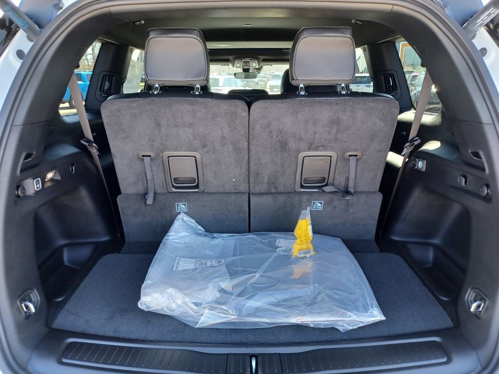 2026 Jeep Grand Cherokee GRAND CHEROKEE L LAREDO ALTITUDE 4X4