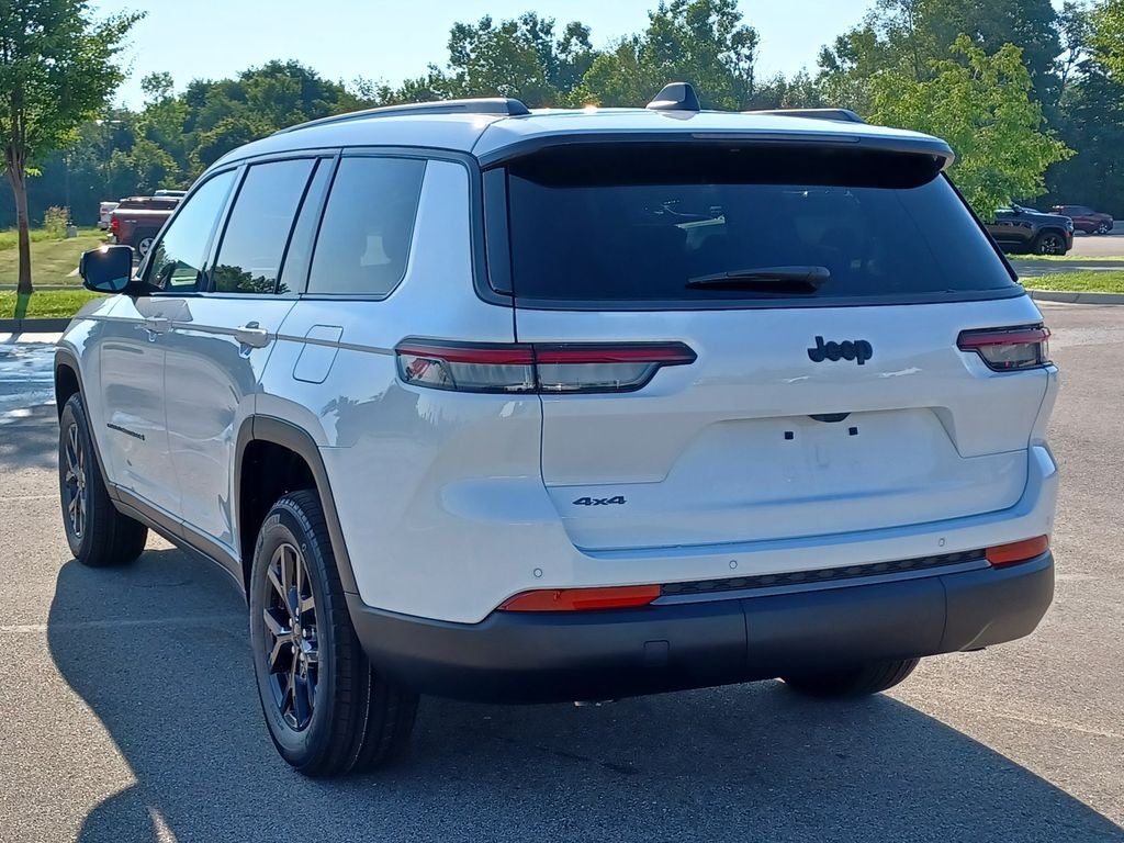 2026 Jeep Grand Cherokee GRAND CHEROKEE L LAREDO ALTITUDE 4X4