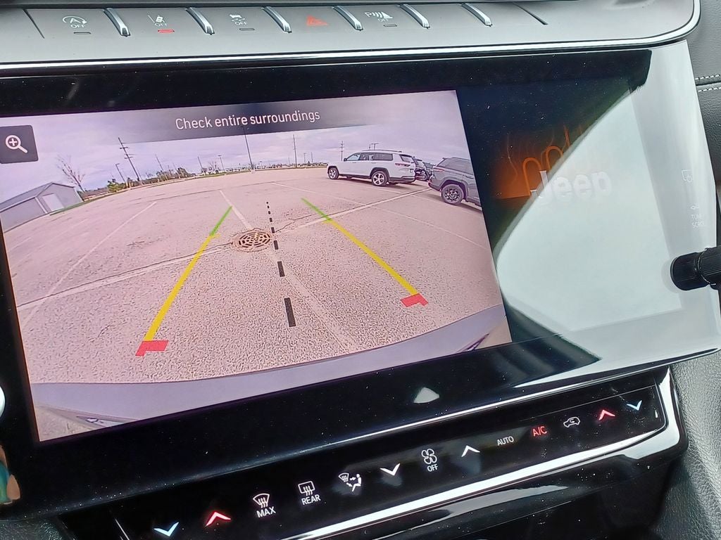 2026 Jeep Grand Cherokee GRAND CHEROKEE L LAREDO ALTITUDE 4X4