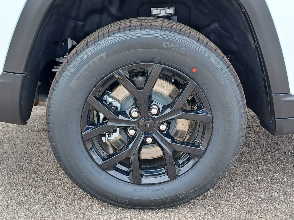 2026 Jeep Grand Cherokee GRAND CHEROKEE L LAREDO ALTITUDE 4X4