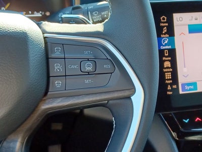 2026 Jeep Grand Cherokee GRAND CHEROKEE L LAREDO ALTITUDE 4X4