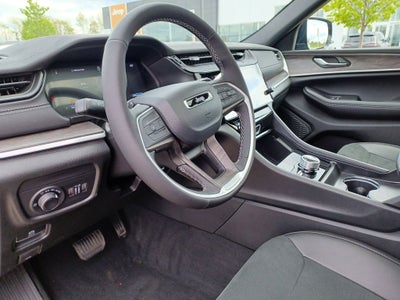 2026 Jeep Grand Cherokee GRAND CHEROKEE L LAREDO ALTITUDE 4X4