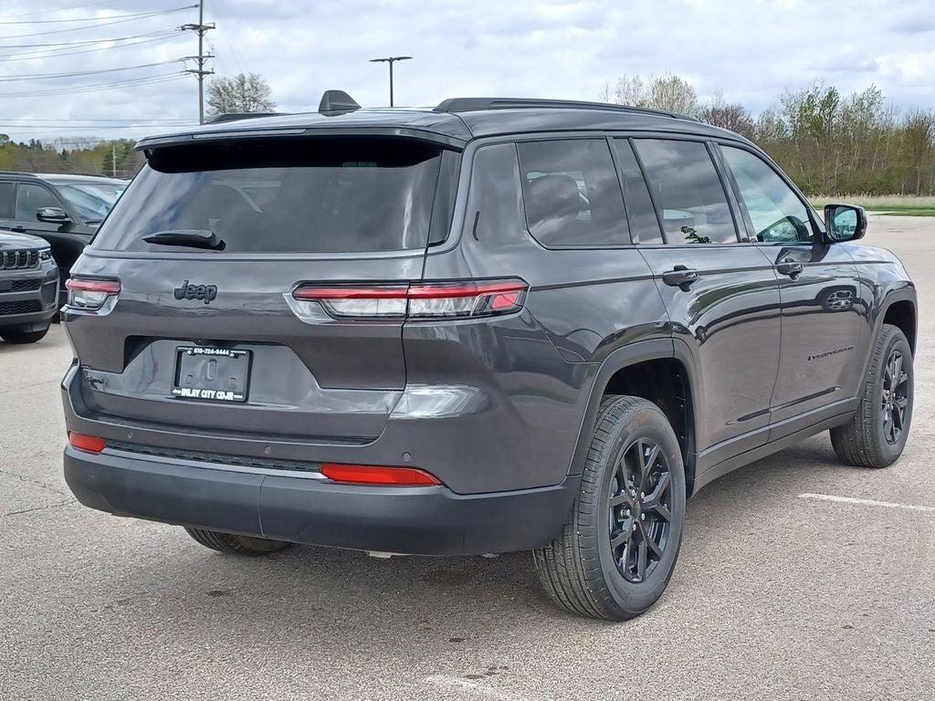 2026 Jeep Grand Cherokee GRAND CHEROKEE L LAREDO ALTITUDE 4X4