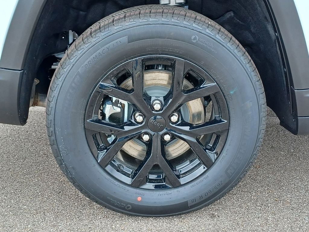 2026 Jeep Grand Cherokee GRAND CHEROKEE L LAREDO ALTITUDE 4X4