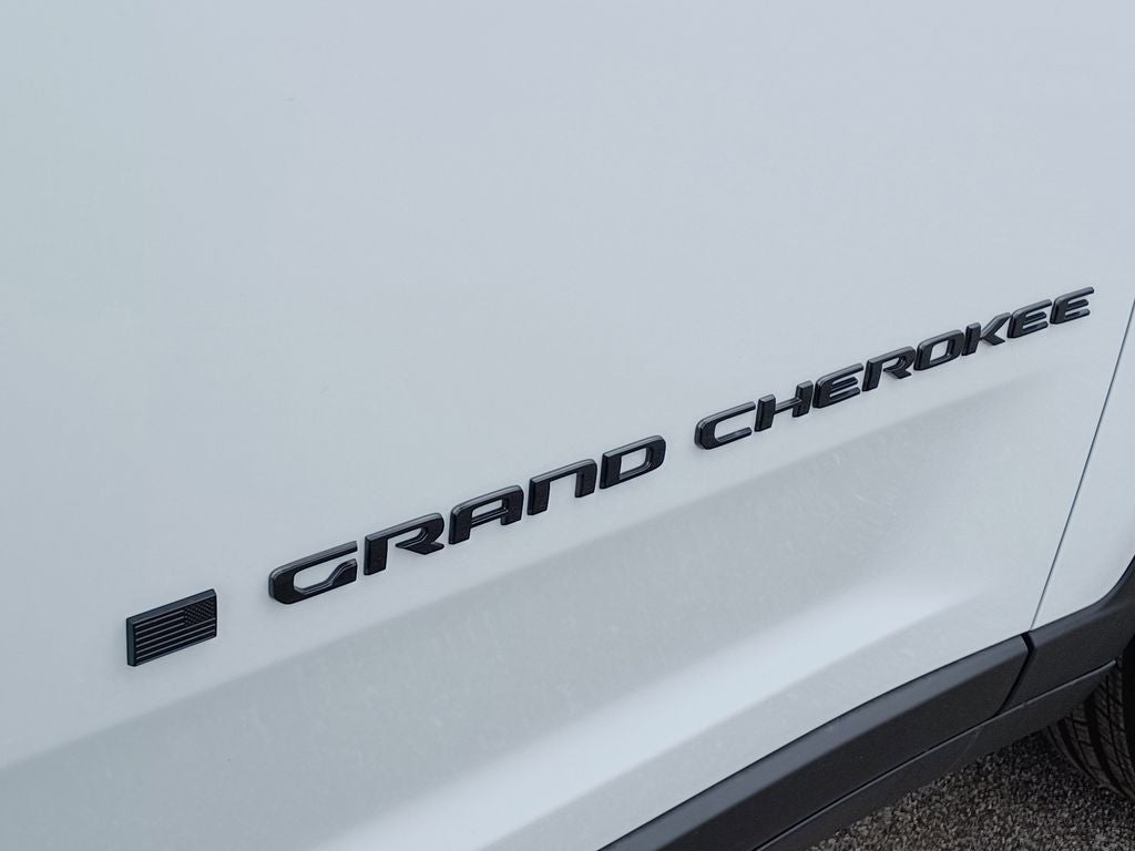 2026 Jeep Grand Cherokee GRAND CHEROKEE L LAREDO ALTITUDE 4X4