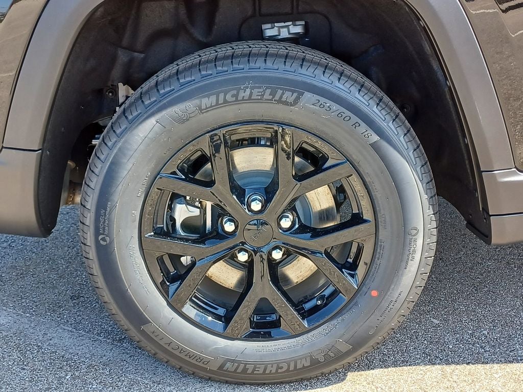 2026 Jeep Grand Cherokee GRAND CHEROKEE L LAREDO ALTITUDE 4X4