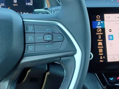 2026 Jeep Grand Cherokee GRAND CHEROKEE L LAREDO ALTITUDE 4X4