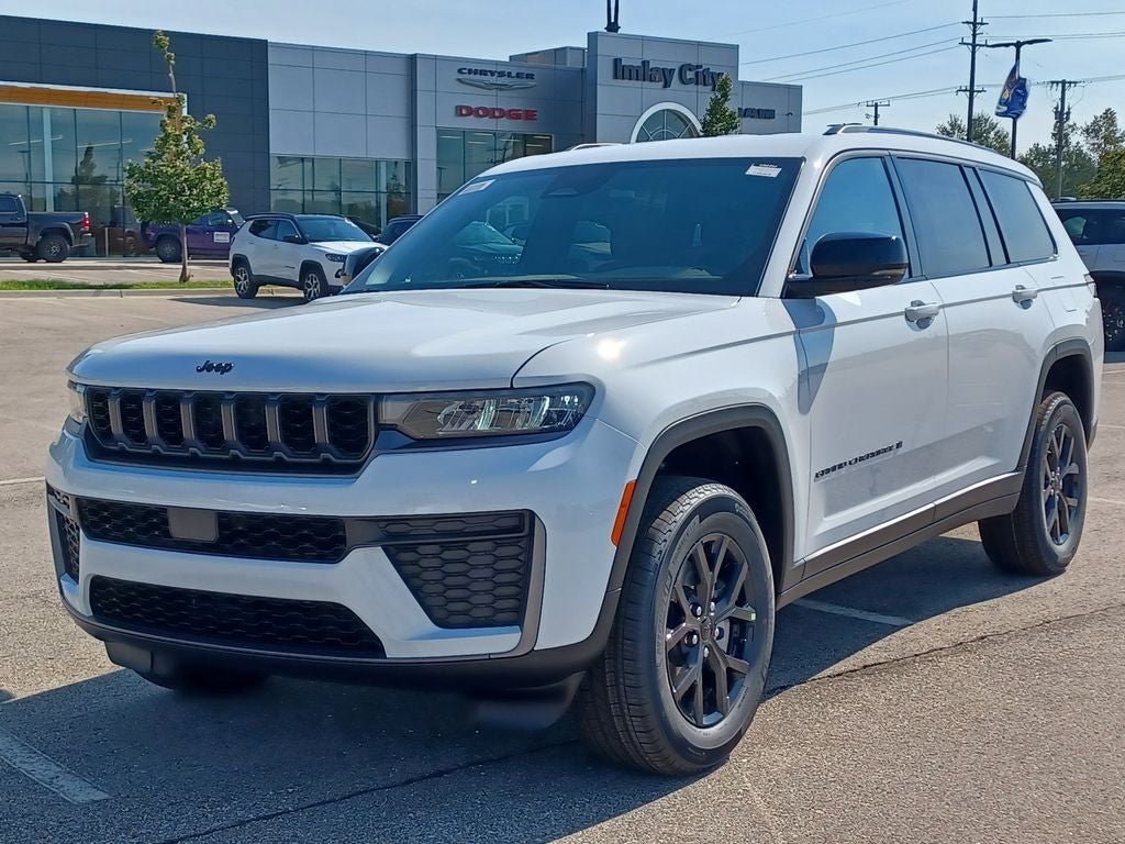 2026 Jeep Grand Cherokee GRAND CHEROKEE L LAREDO ALTITUDE 4X4