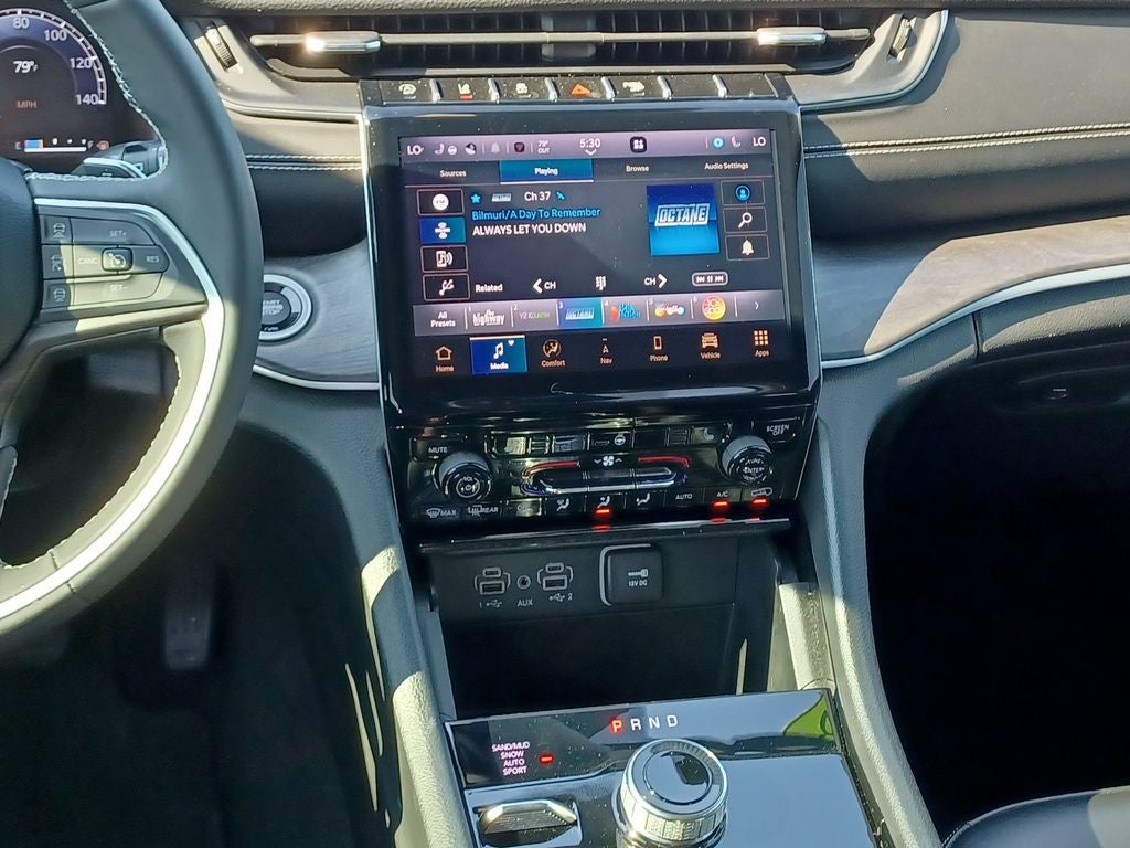 2023 Jeep Grand Cherokee L Limited 4x4