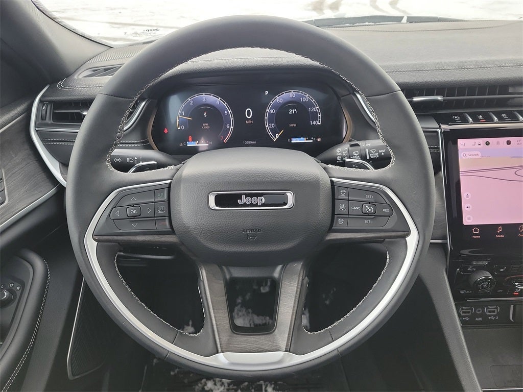 2025 Jeep Grand Cherokee GRAND CHEROKEE L LIMITED 4X4