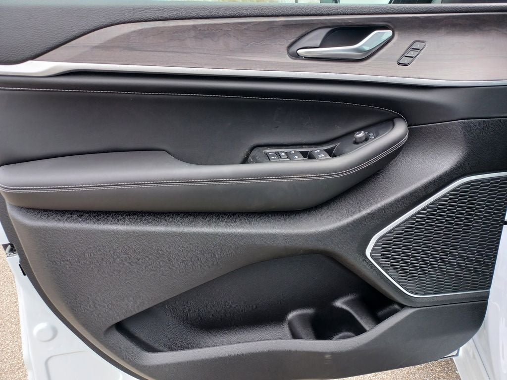 2026 Jeep Grand Cherokee GRAND CHEROKEE L LIMITED RESERVE 4X4