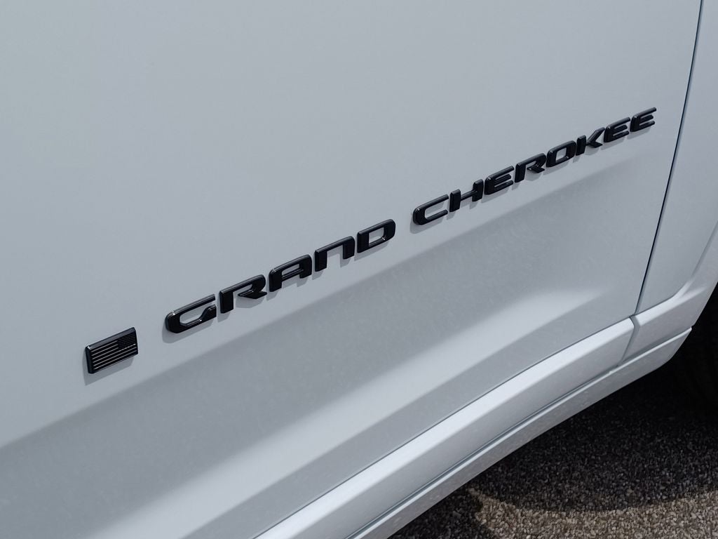 2026 Jeep Grand Cherokee GRAND CHEROKEE L LIMITED RESERVE 4X4