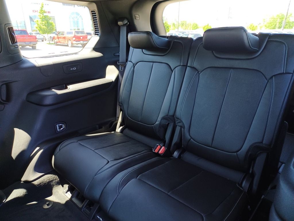 2026 Jeep Grand Cherokee GRAND CHEROKEE L LIMITED RESERVE 4X4