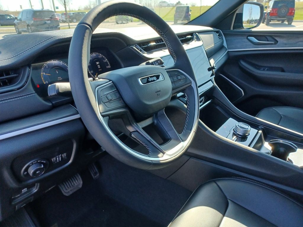 2026 Jeep Grand Cherokee GRAND CHEROKEE L LIMITED 4X4