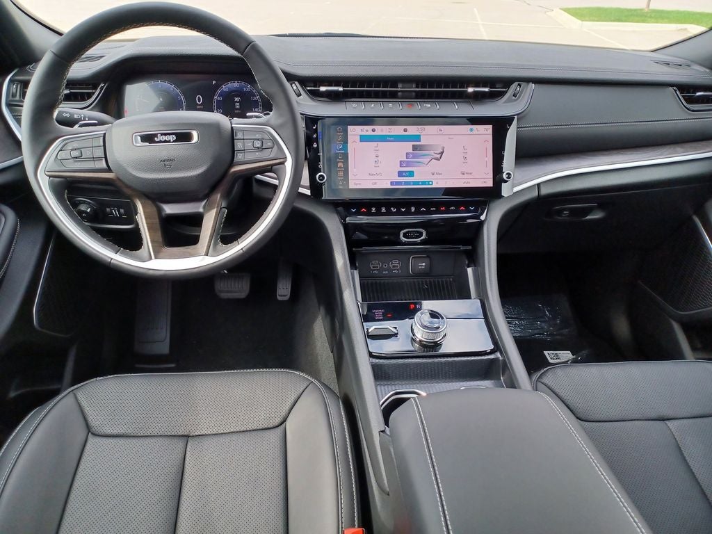 2026 Jeep Grand Cherokee GRAND CHEROKEE L LIMITED RESERVE 4X4