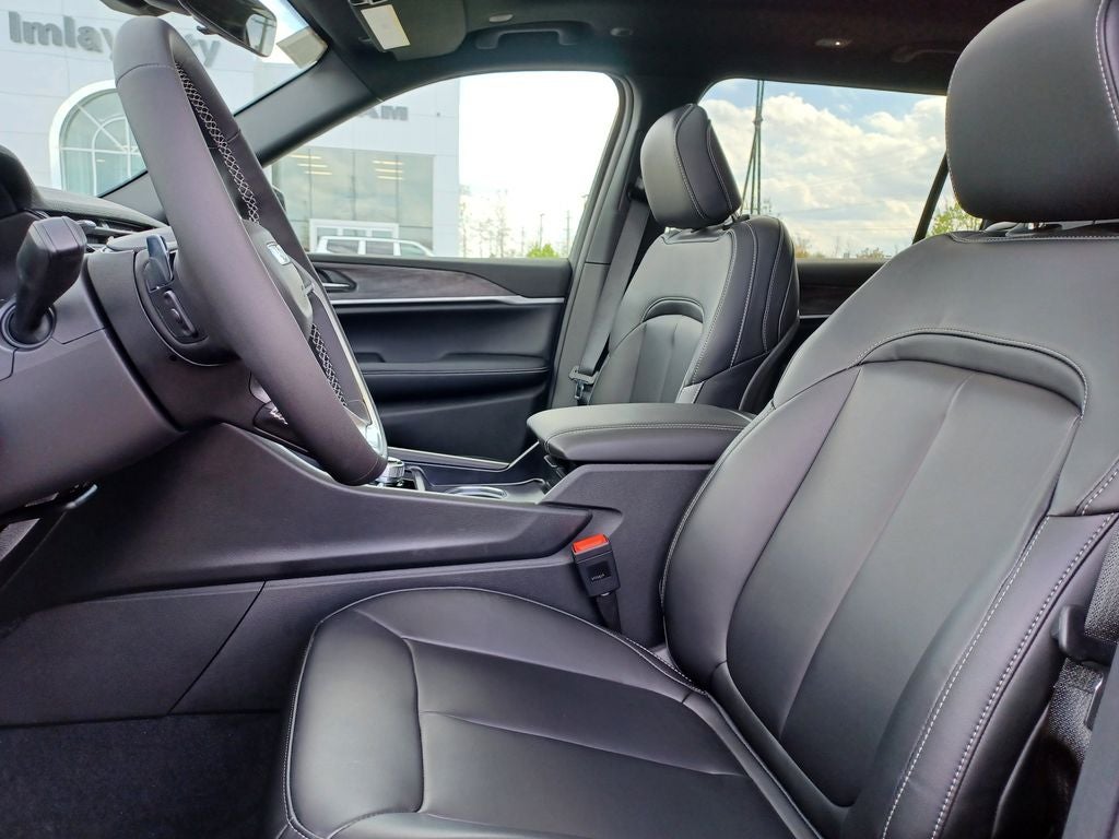 2026 Jeep Grand Cherokee GRAND CHEROKEE L LIMITED 4X4