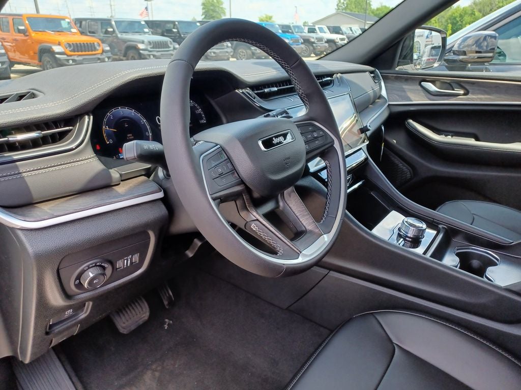 2026 Jeep Grand Cherokee GRAND CHEROKEE L LIMITED 4X4