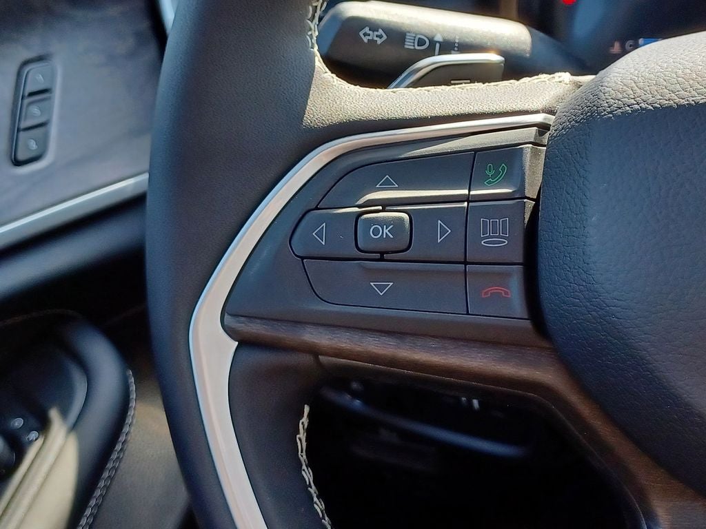 2026 Jeep Grand Cherokee GRAND CHEROKEE L LIMITED RESERVE 4X4