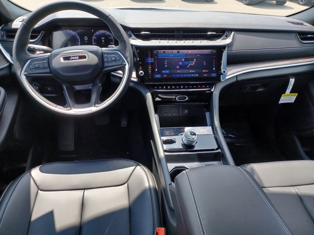 2026 Jeep Grand Cherokee GRAND CHEROKEE L LIMITED 4X4