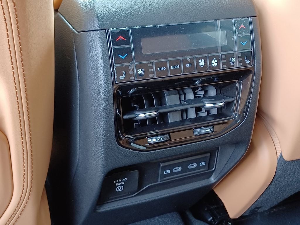 2026 Jeep Grand Cherokee GRAND CHEROKEE L SUMMIT 4X4