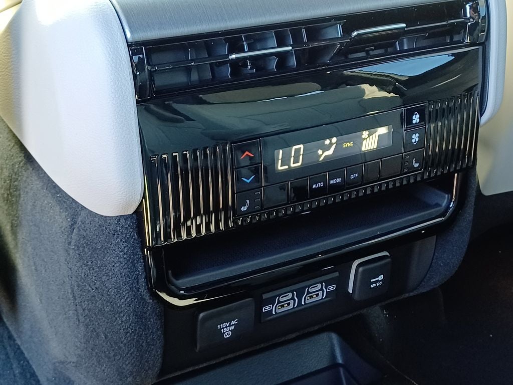 2026 Jeep Grand Wagoneer GRAND WAGONEER LIMITED ALTITUDE 4X4