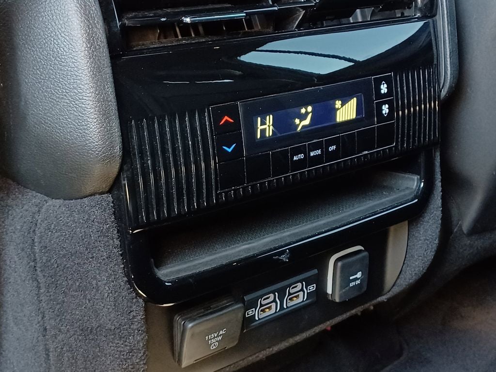 2024 Jeep Wagoneer Series II Carbide
