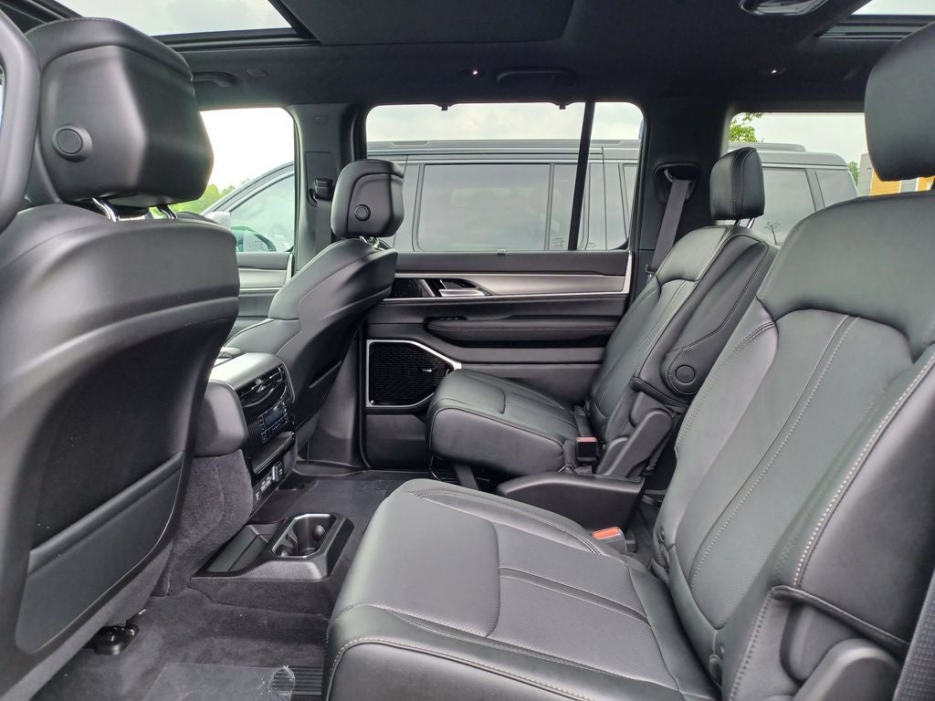 2026 Jeep Grand Wagoneer GRAND WAGONEER LIMITED RESERVE 4X4