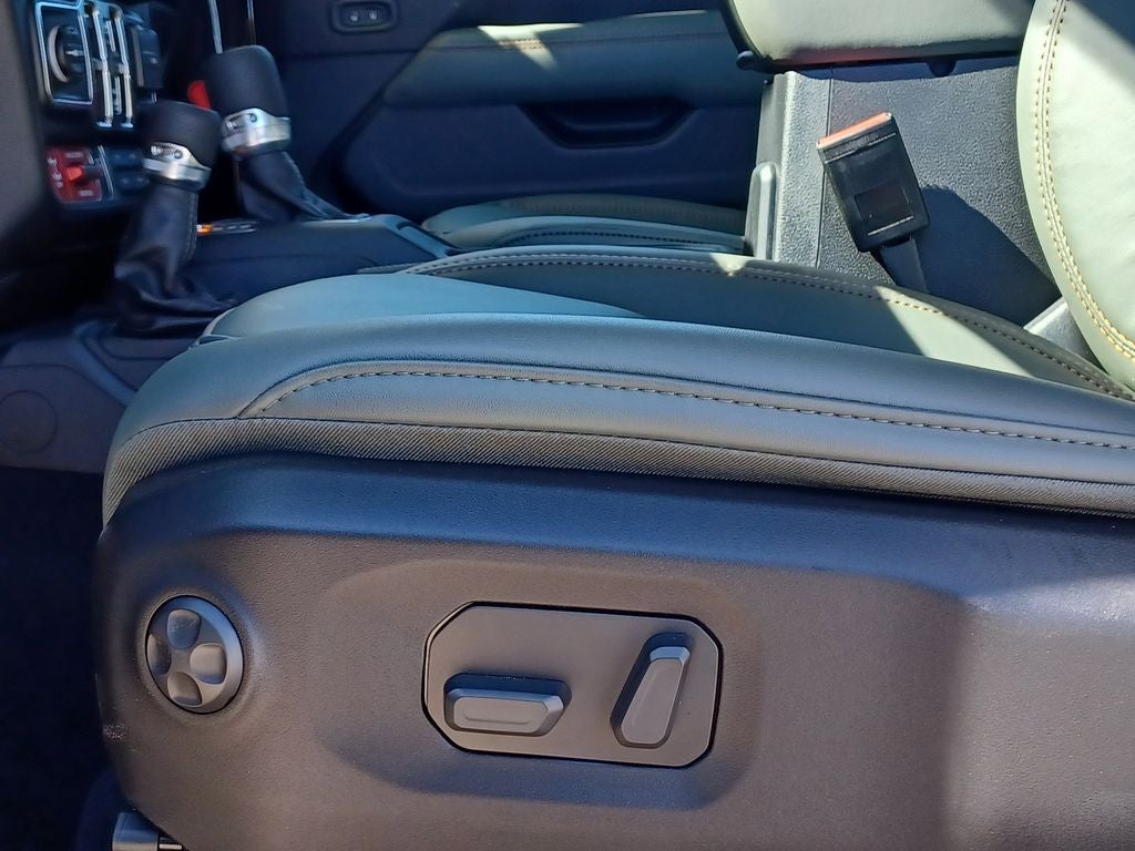 2026 Jeep Gladiator GLADIATOR MOJAVE X 4X4