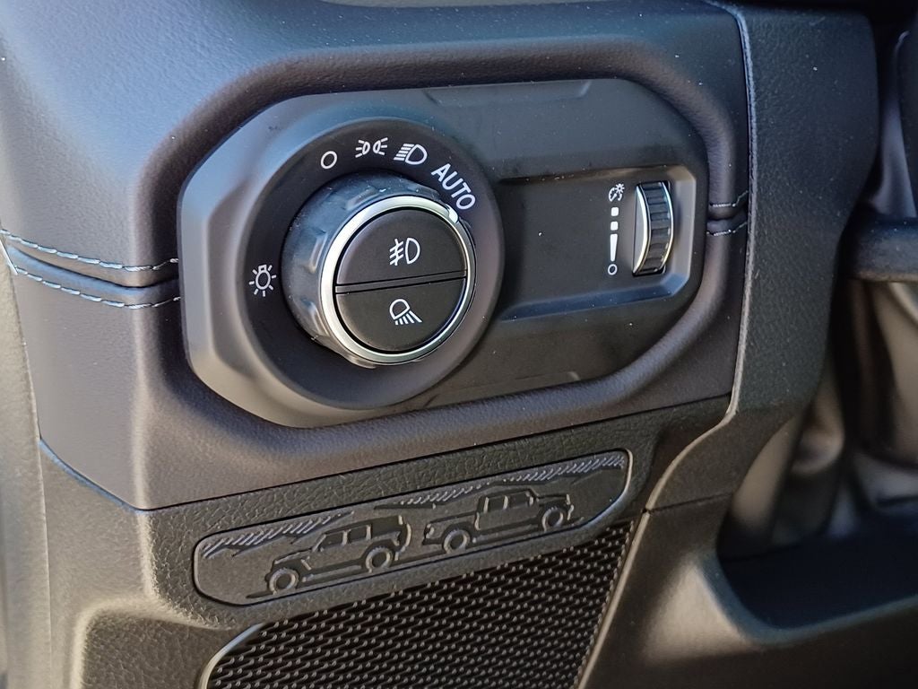 2026 Jeep Gladiator GLADIATOR MOJAVE X 4X4