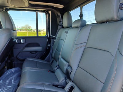 2026 Jeep Gladiator GLADIATOR MOJAVE X 4X4