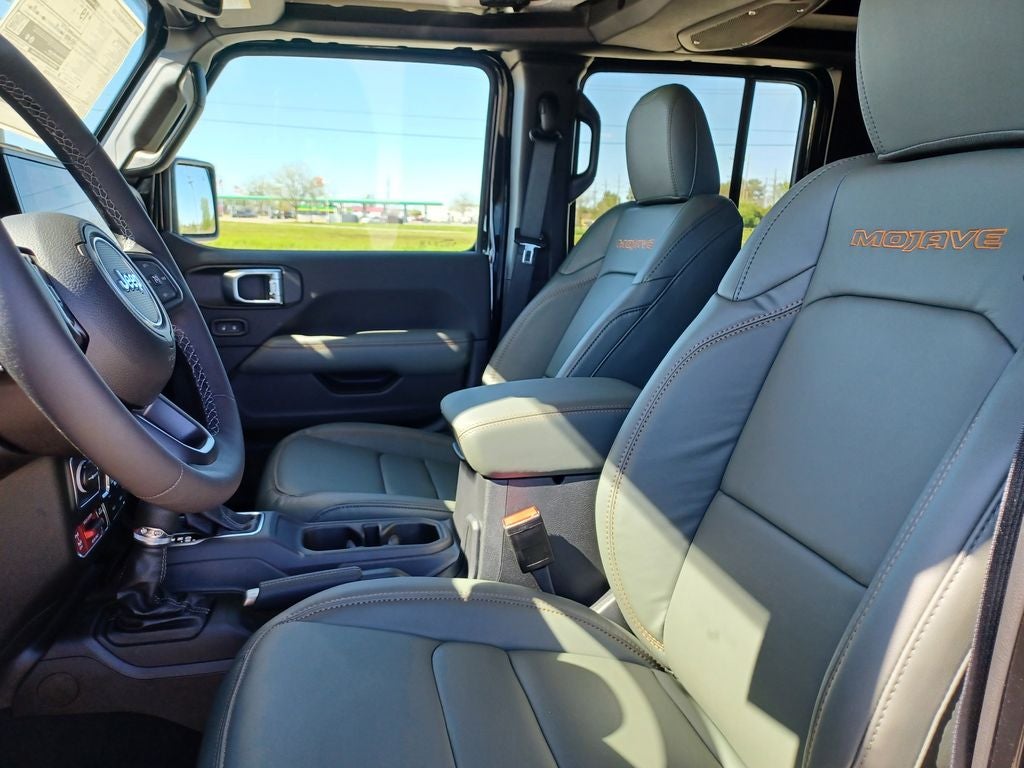 2026 Jeep Gladiator GLADIATOR MOJAVE X 4X4