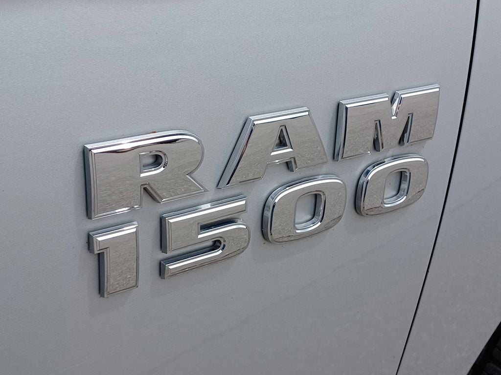 2018 RAM 1500 Big Horn Quad Cab 4x4 6'4' Box
