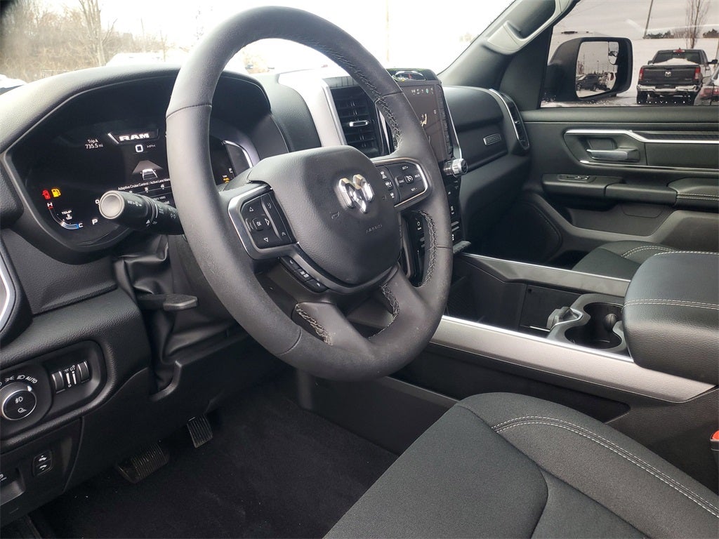 2025 RAM 1500 Big Horn Crew Cab 4x4 5'7' Box